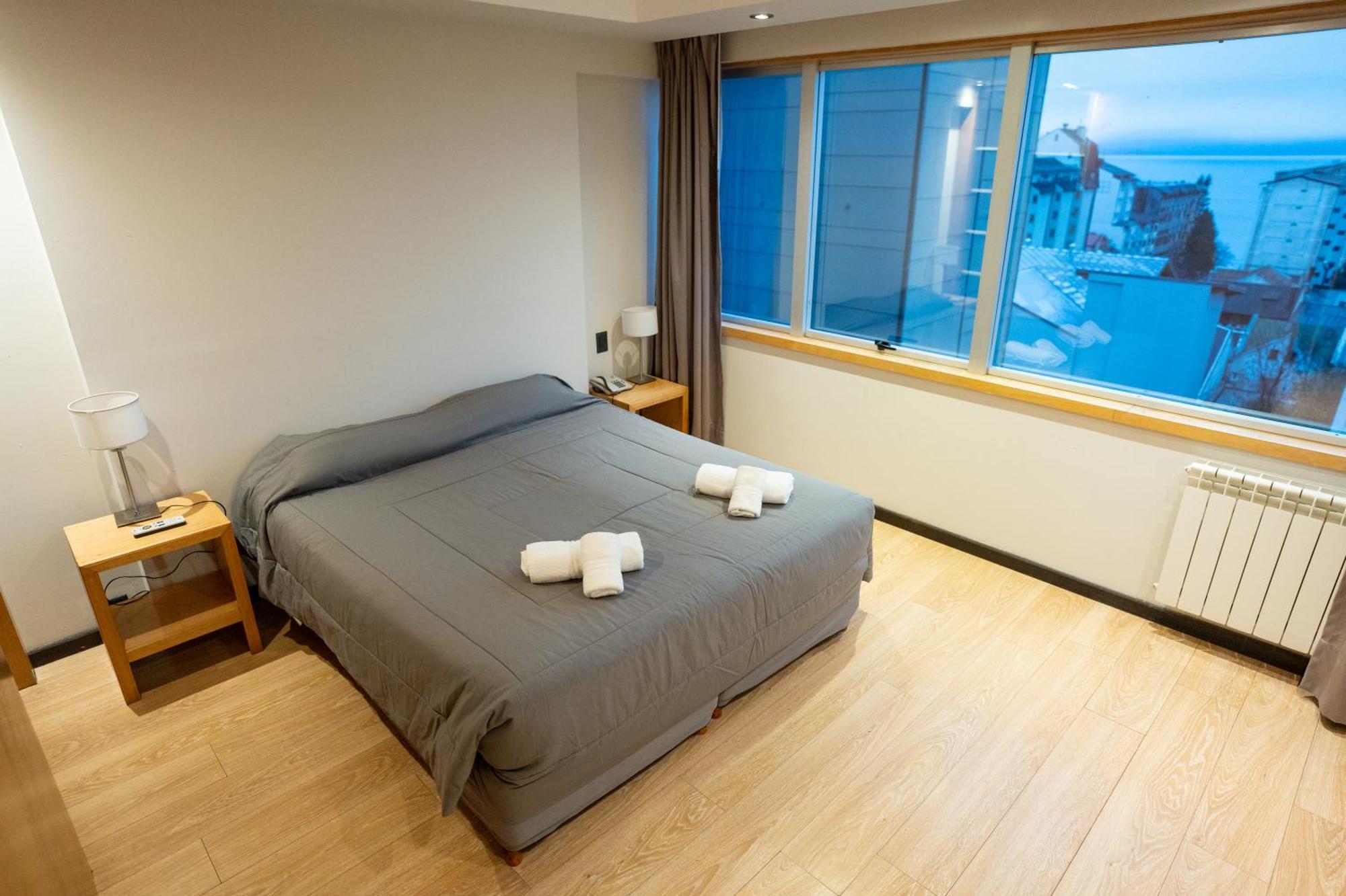 Hotel Bariloche Suites Eksteriør billede